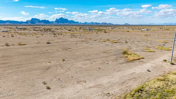 53502 W Baseline Road #167, Tonopah, AZ 85354