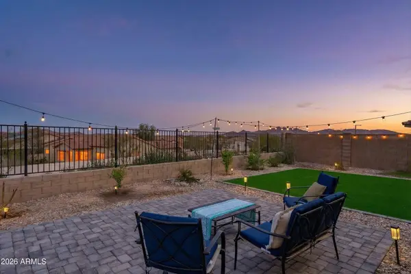 17834 W Thistle Landing Drive, Goodyear, AZ 85338