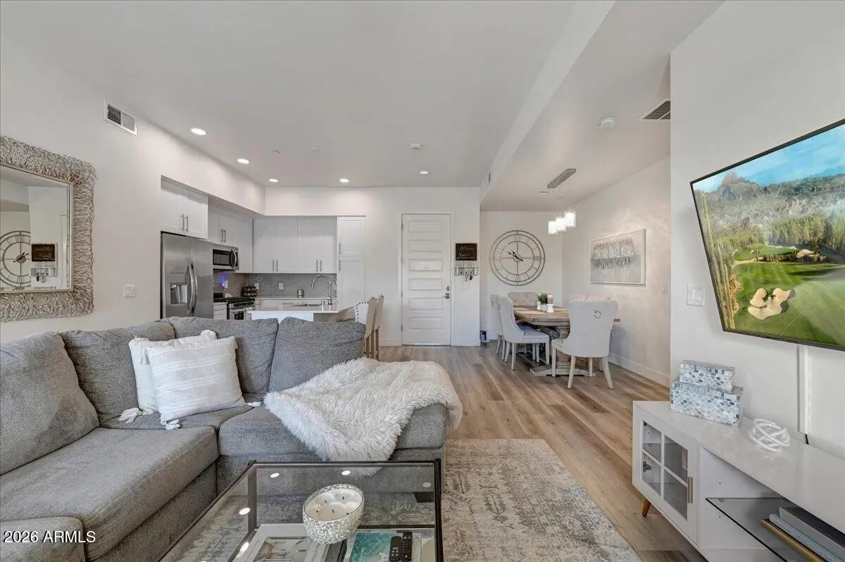 7300 E Earll Drive #1013, Scottsdale, AZ 85251 - #1