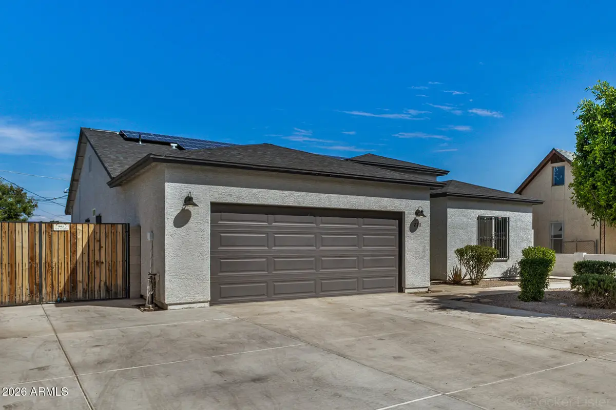 210 W Sunland Avenue, Phoenix, AZ 85041 - #1