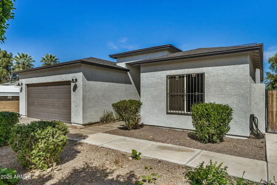 210 W Sunland Avenue, Phoenix, AZ 85041 - #2