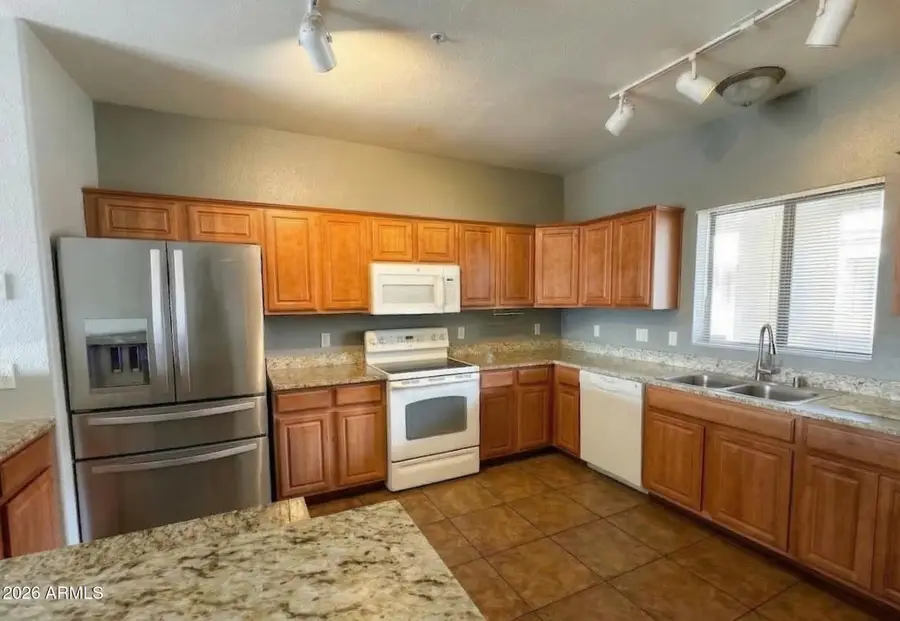 920 E Devonshire Avenue #4023, Phoenix, AZ 85014 - #3