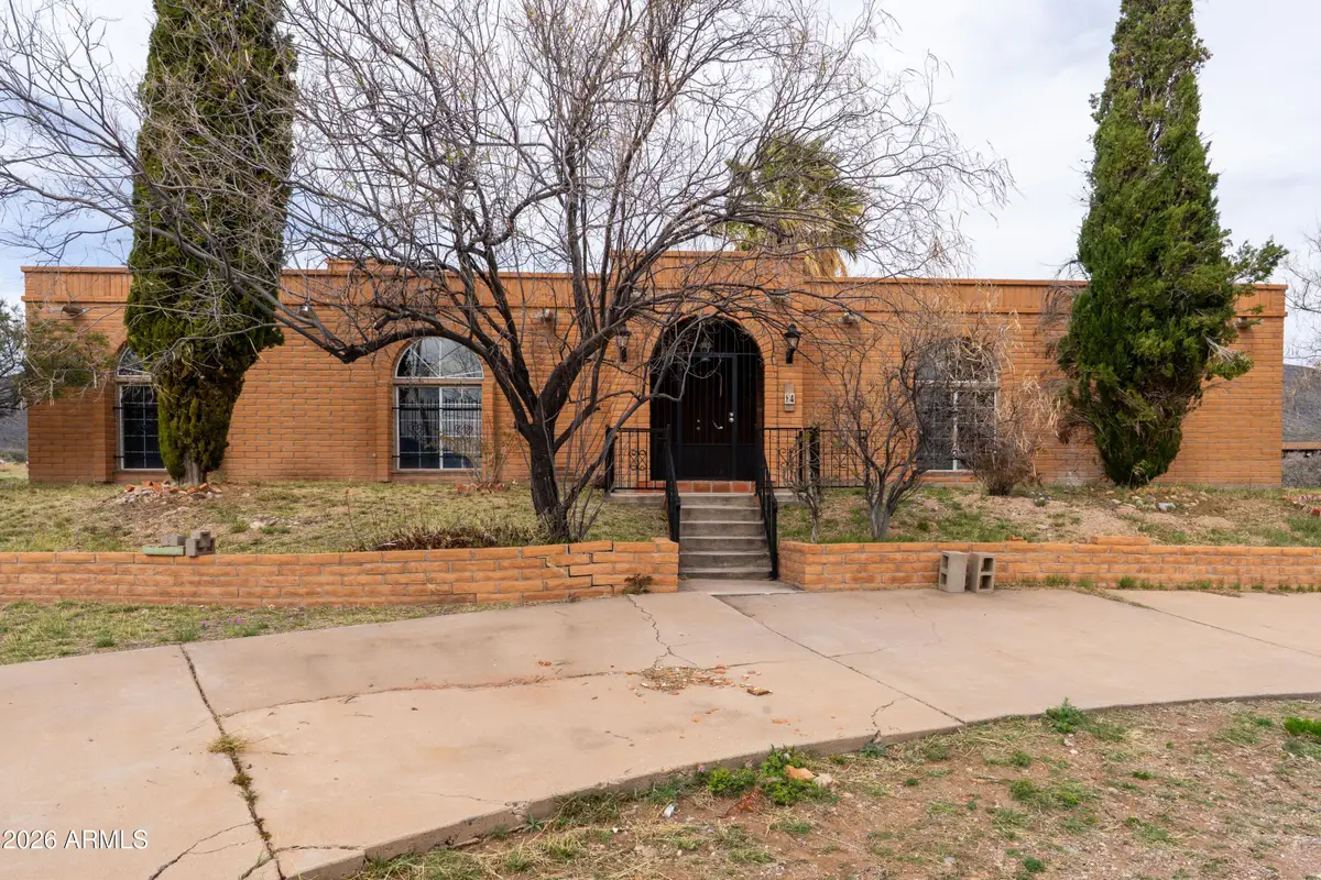 4 Cochise Lane, Bisbee, AZ 85603 - #1