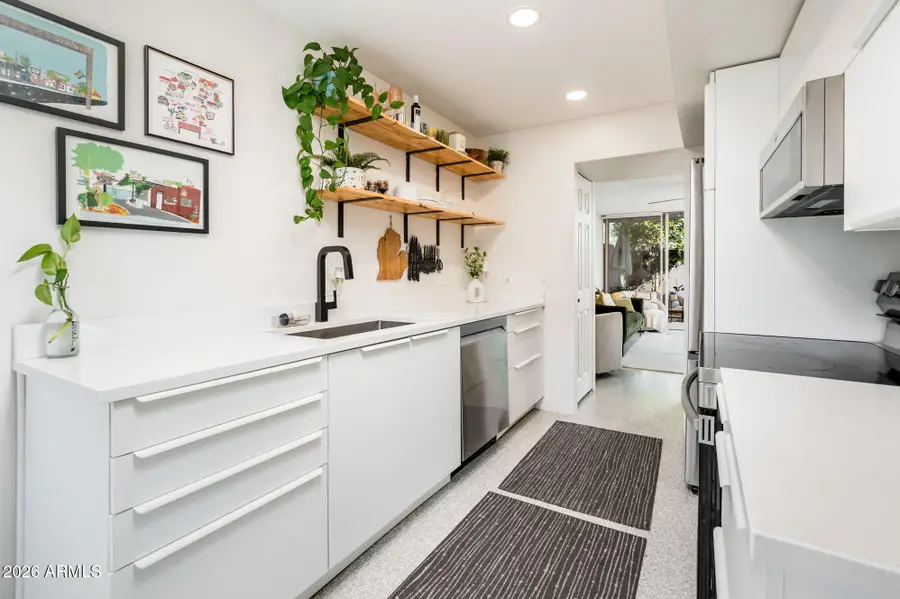 4646 N 11th Avenue #111, Phoenix, AZ 85013 - #2