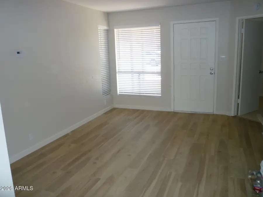 408 W Blackhawk Drive #2, Phoenix, AZ 85027 - #2