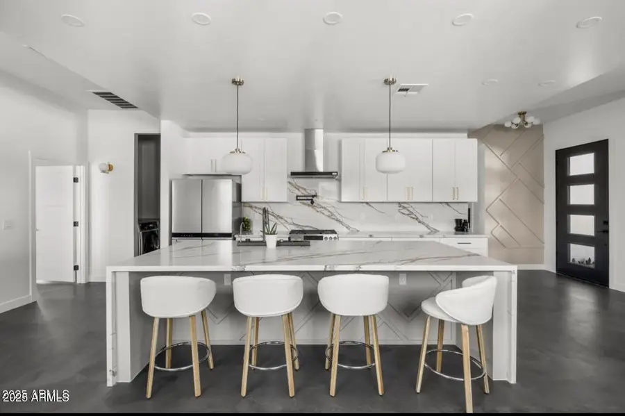 1211 E Hayward Avenue, Phoenix, AZ 85020 - #3