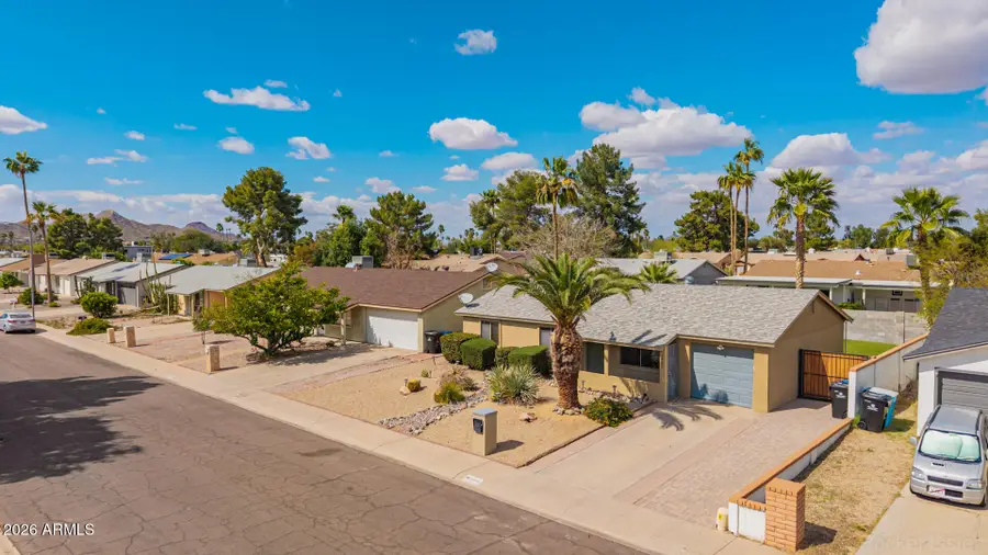 3932 E Surrey Avenue, Phoenix, AZ 85032 - #3