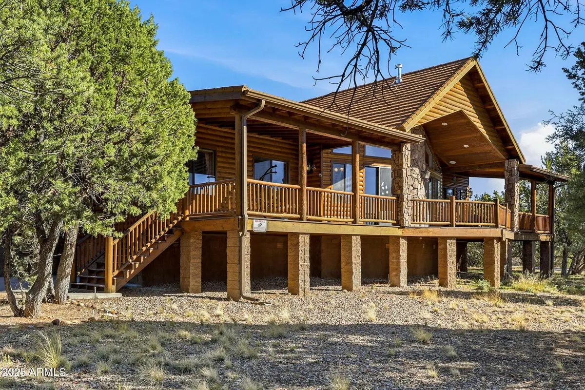 2276 Thunderbird Way, Overgaard, AZ 85933 - #1