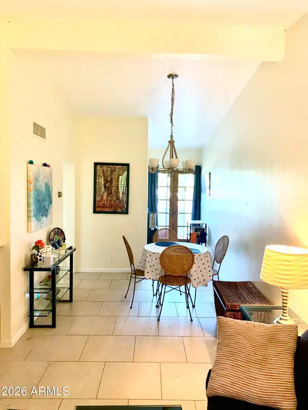 1449 E Highland Avenue #6, Phoenix, AZ 85014