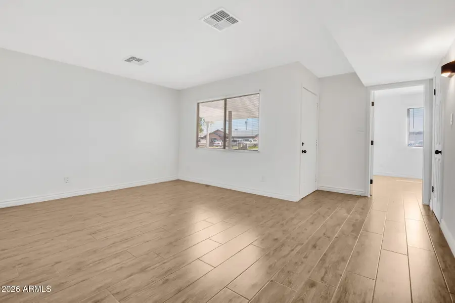 5442 W Edgemont Avenue, Phoenix, AZ 85035 - #3