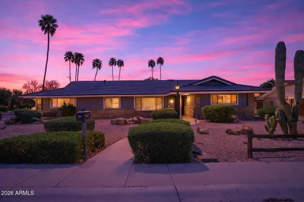 35 E Canterbury Court, Phoenix, AZ 85022