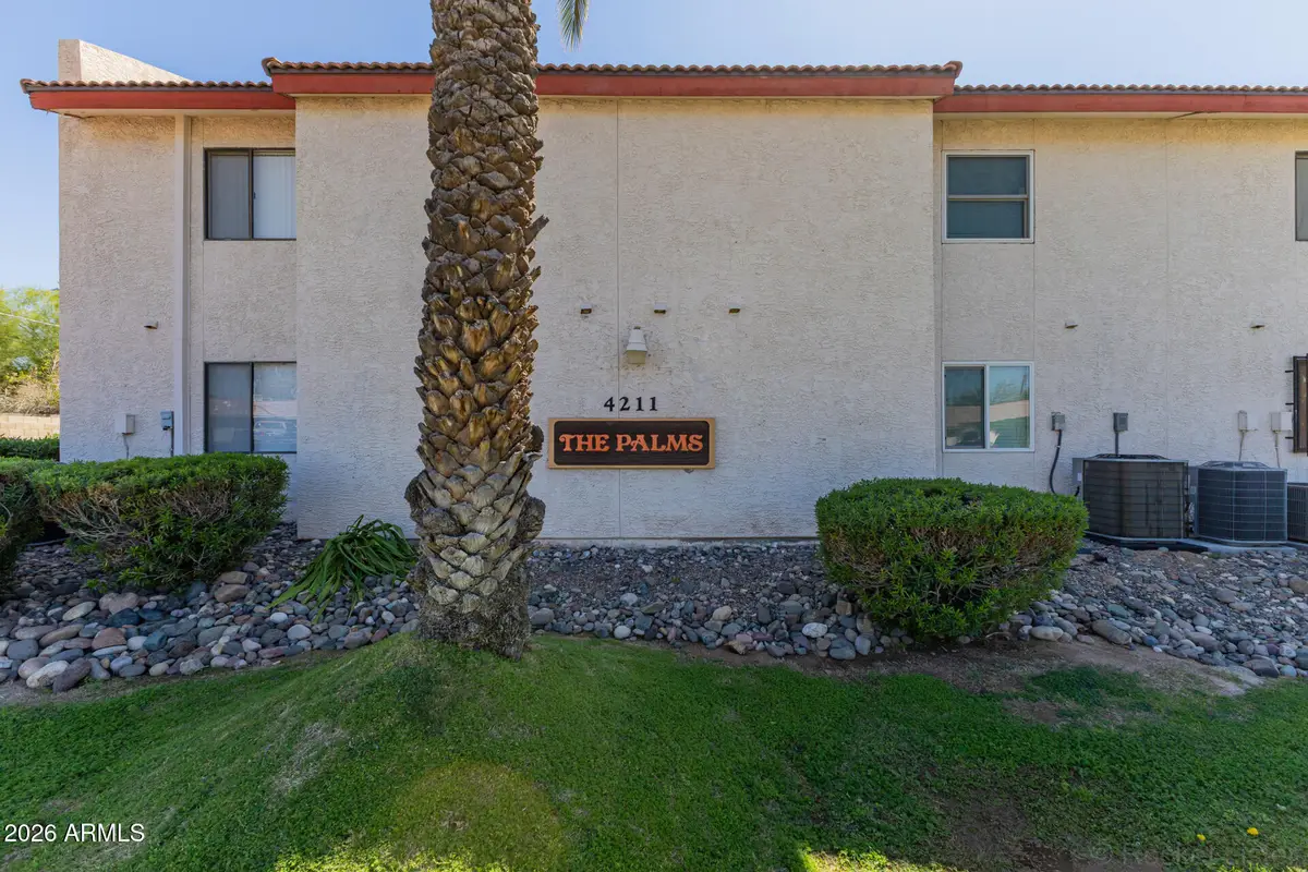 4211 E Palm Lane #208, Phoenix, AZ 85008 - #1