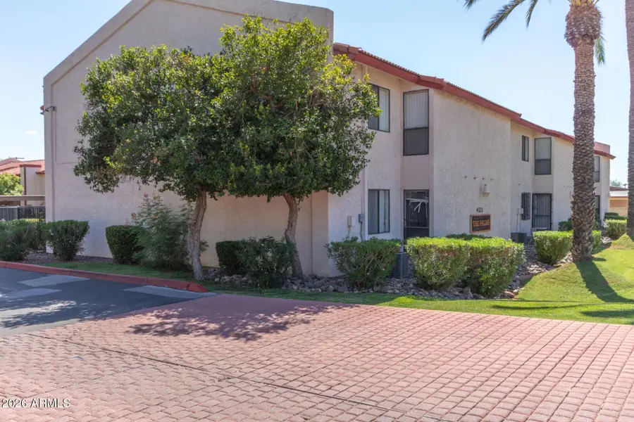 4211 E Palm Lane #208, Phoenix, AZ 85008 - #3