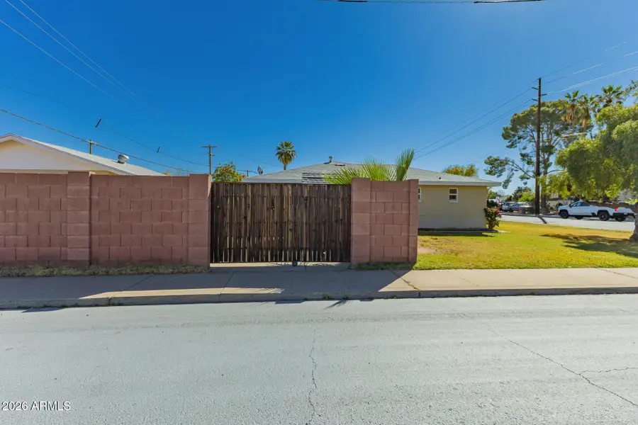 3930 E Oak Street, Phoenix, AZ 85008 - #2