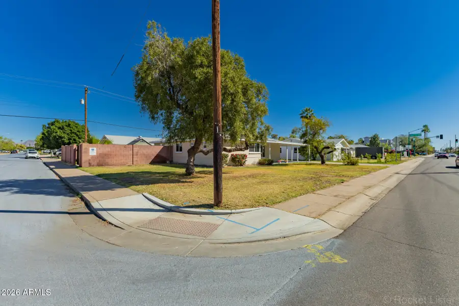 3930 E Oak Street, Phoenix, AZ 85008 - #3