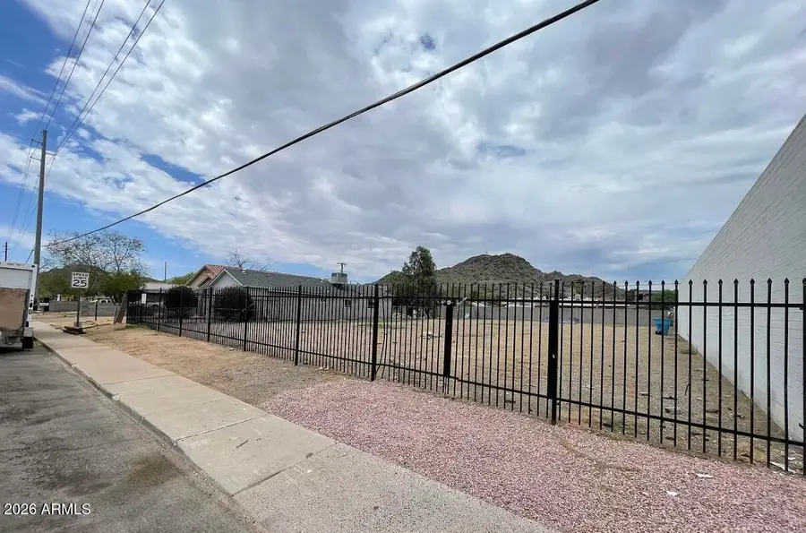 536 E Vogel Avenue, Phoenix, AZ 85020 - #2