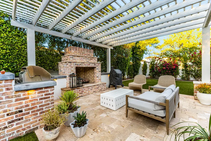 3904 E Carob Drive, Gilbert, AZ 85298 - #3