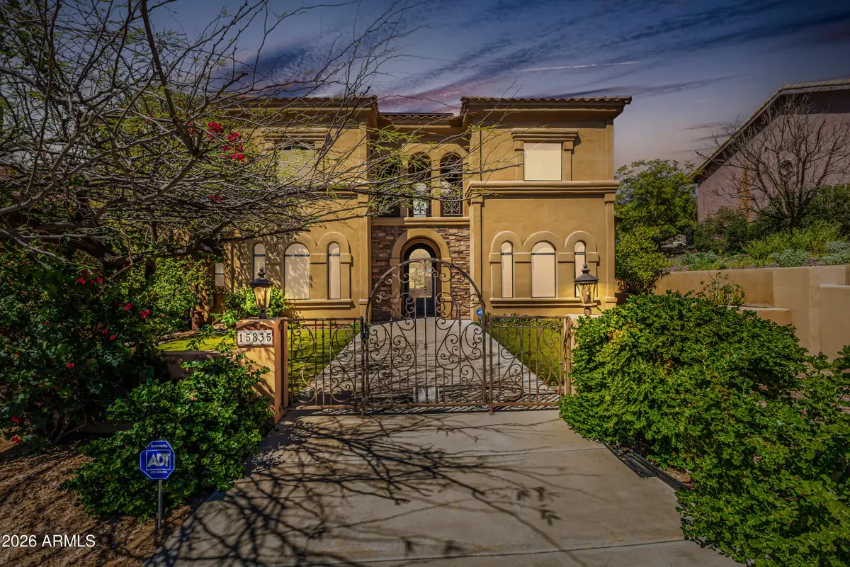 15835 N Eagles Nest Drive, Fountain Hills, AZ 85268 - #1