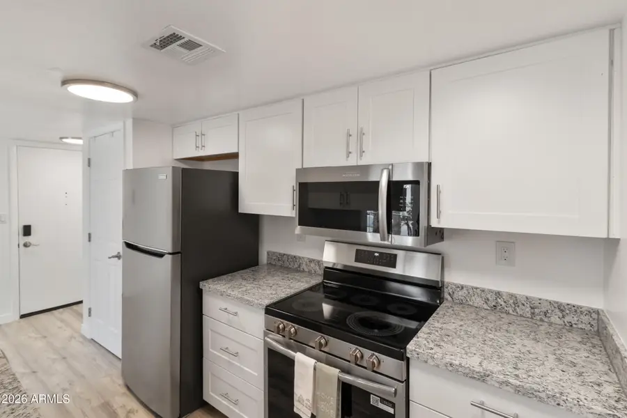 3033 E Devonshire Avenue #2033, Phoenix, AZ 85016 - #2