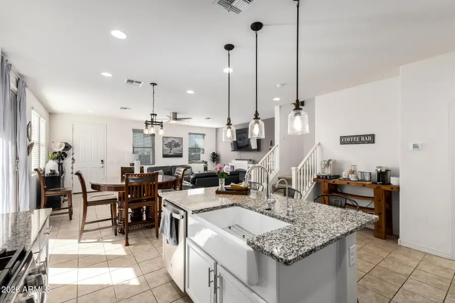 5813 W Warner Street, Phoenix, AZ 85043 - #2