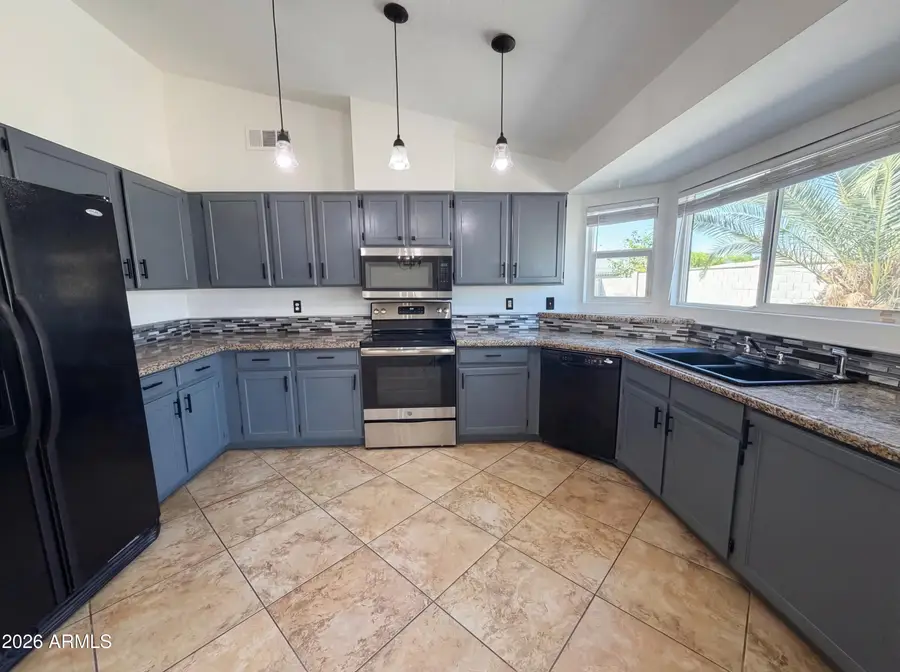 1802 N 89th Avenue, Phoenix, AZ 85037 - #2