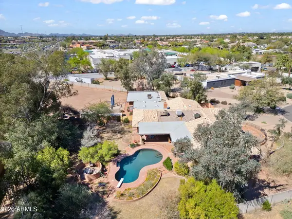 9711 E Becker Lane, Scottsdale, AZ 85260