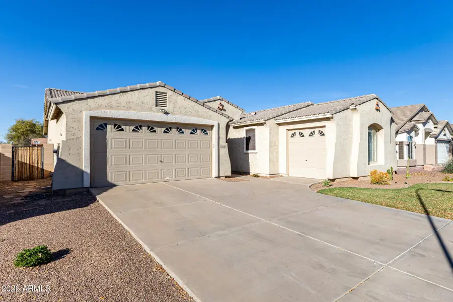 2202 W Carter Road, Phoenix, AZ 85041 - #2