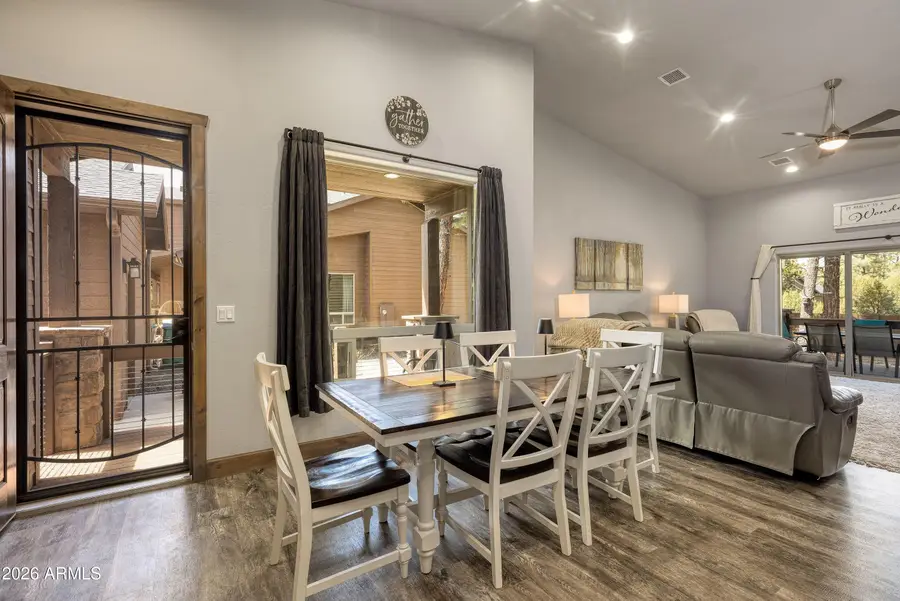 2940 W Villa Loop, Show Low, AZ 85901 - #2