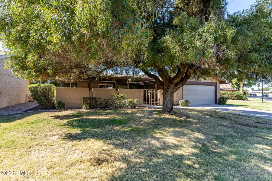 608 S Leisure World Drive, Mesa, AZ 85206 - #2