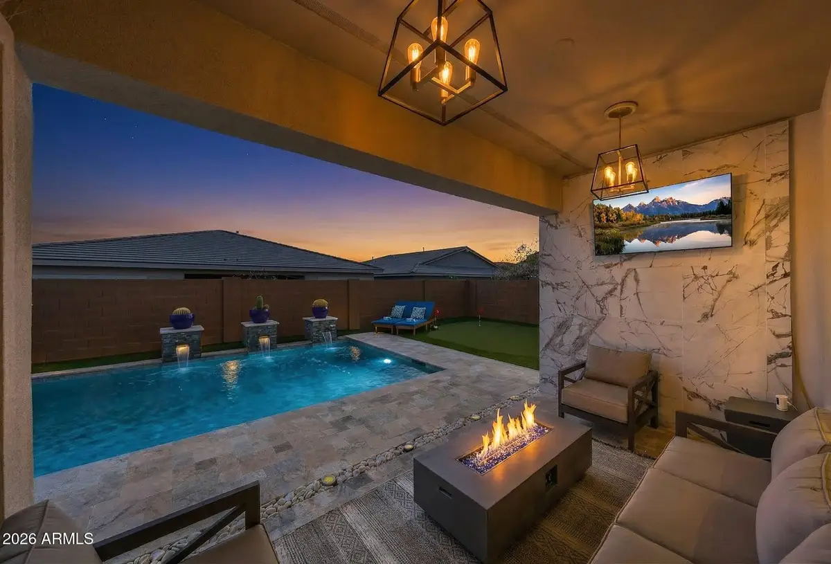 2831 E Robin Lane, Phoenix, AZ 85050 - #1