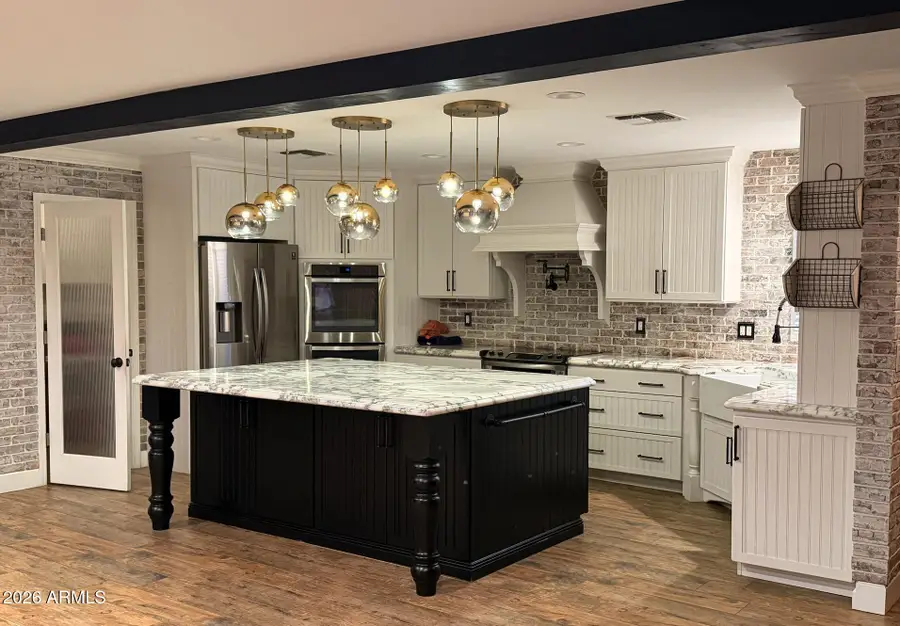 5302 W Greenway Road, Glendale, AZ 85306 - #2