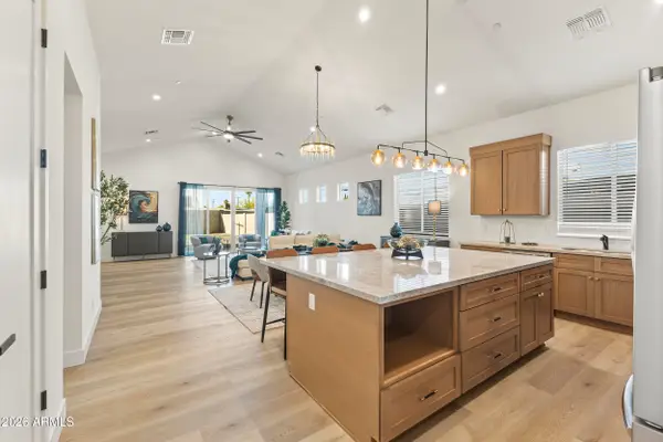 826 W 12th Street, Tempe, AZ 85281