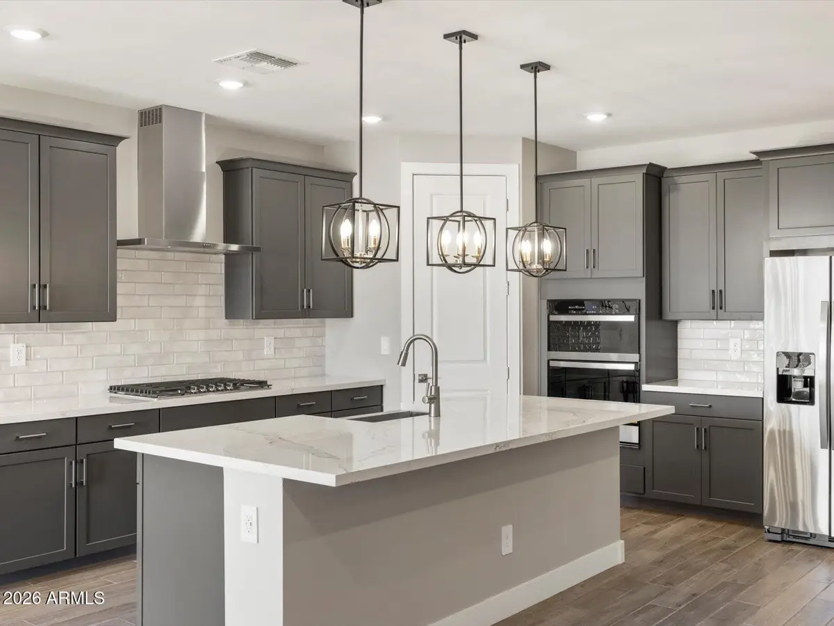 442 W Flatiron Trail, Apache Junction, AZ 85120 - #1