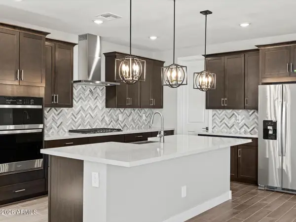 423 W Rock Needle Trail, Apache Junction, AZ 85120