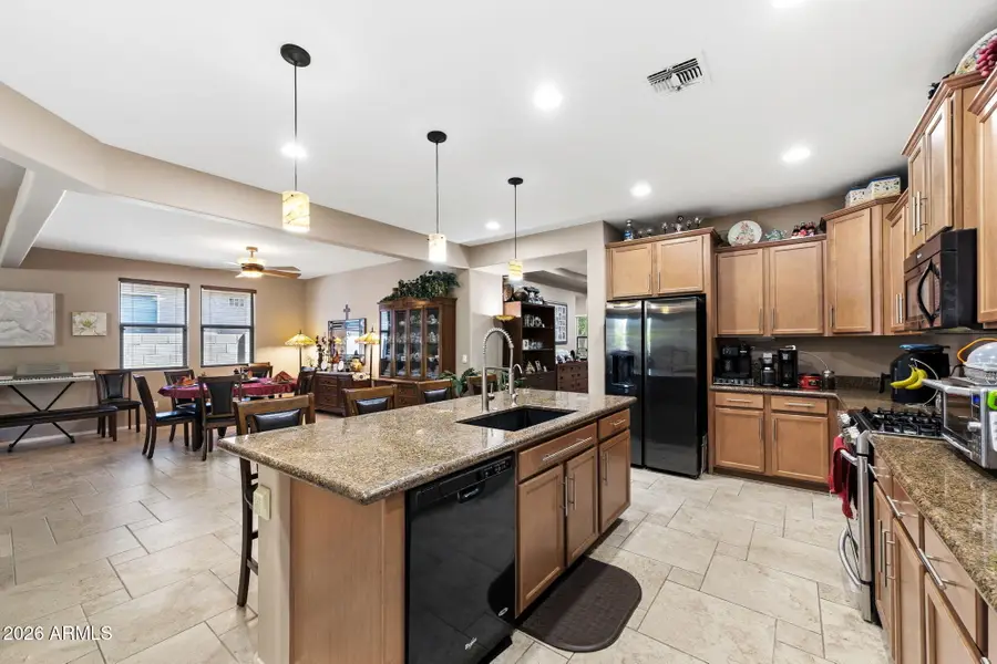 2482 W Arroyo Way, San Tan Valley, AZ 85144 - #2