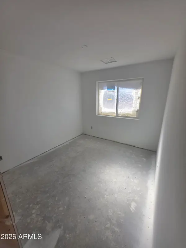 503 S Essex Lane, Mesa, AZ 85208