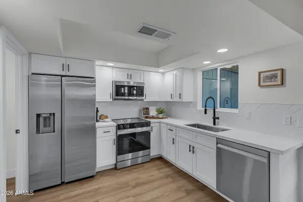 610 E Montebello Avenue #41, Phoenix, AZ 85012