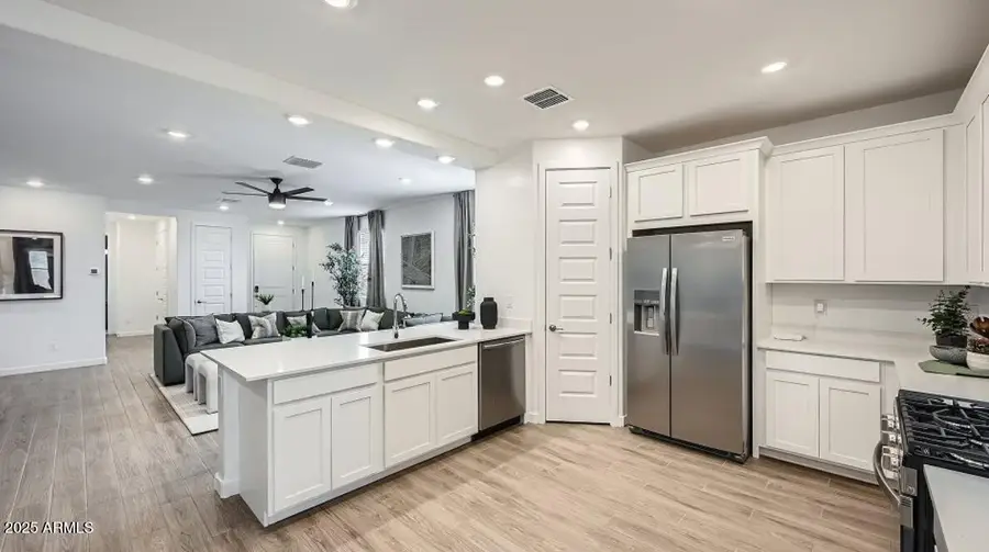 4561 E Kenneth Lane, San Tan Valley, AZ 85143 - #3