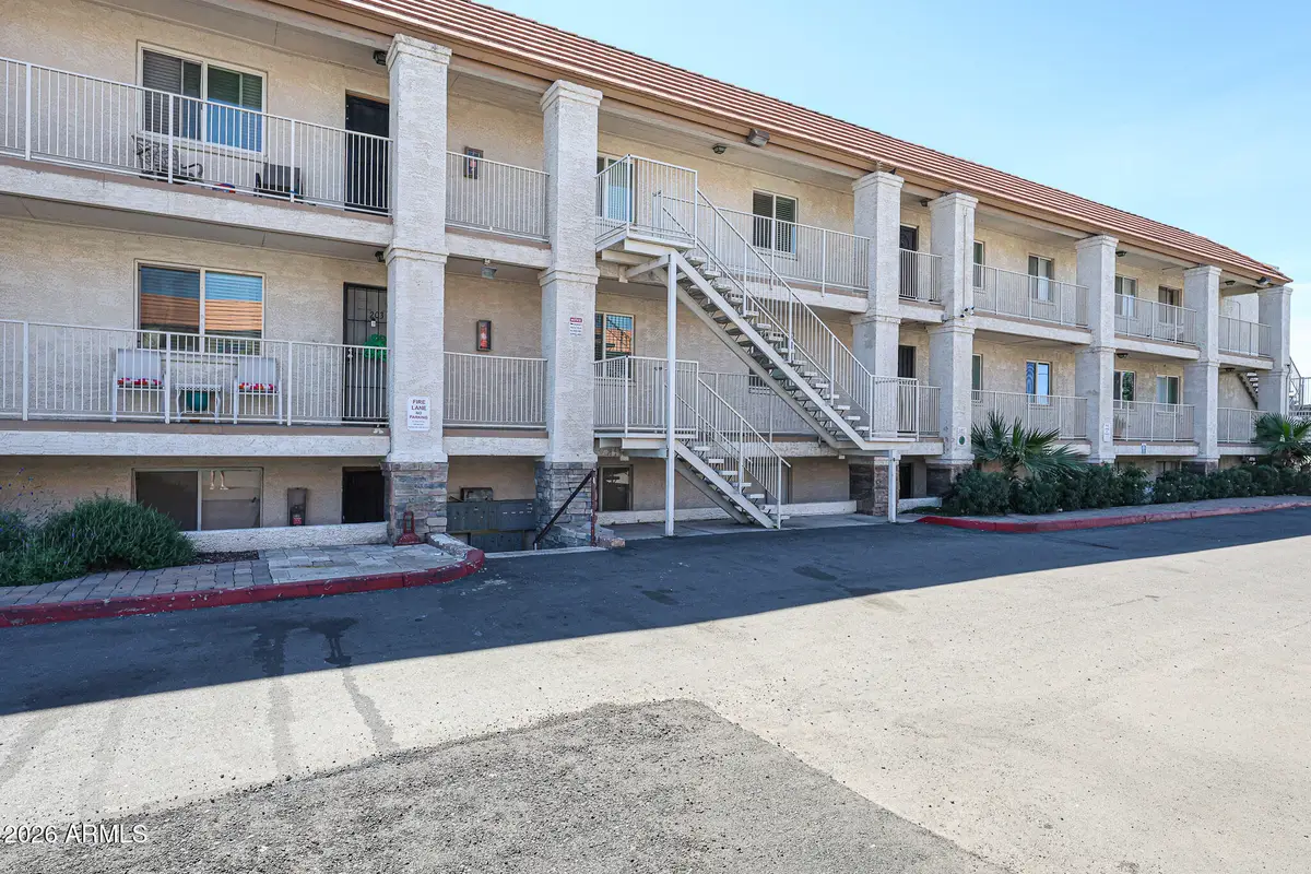 21622 N 23rd Avenue #B105, Phoenix, AZ 85027 - #1