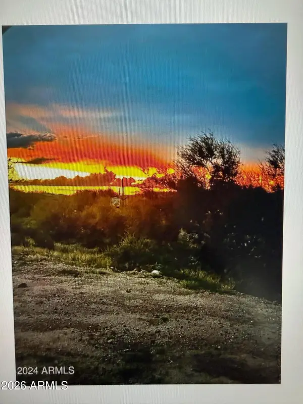 2531 S Hassayampa Road #83, Tonopah, AZ 85354