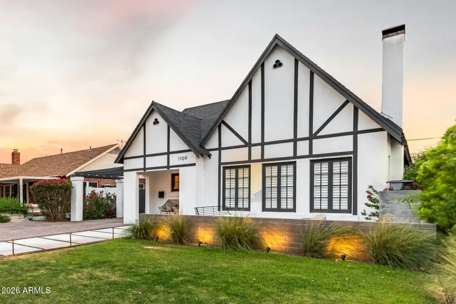 1109 W Lynwood Street, Phoenix, AZ 85007 - #2