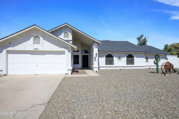 3752 E Emerald Avenue, Mesa, AZ 85206