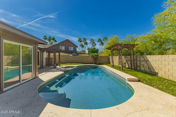 2122 S Ash Circle, Mesa, AZ 85202