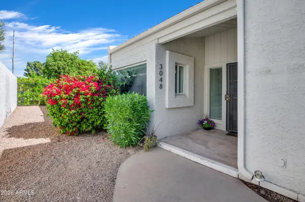 3048 E Cannon Drive, Phoenix, AZ 85028