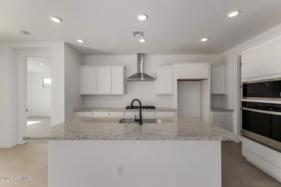 24221 W Raymond Street, Buckeye, AZ 85326 - #2