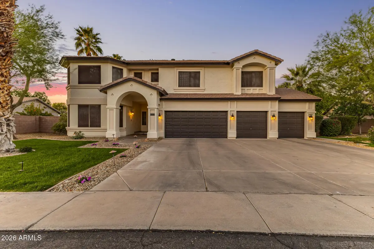 2600 W Tulsa Street, Chandler, AZ 85224 - #1