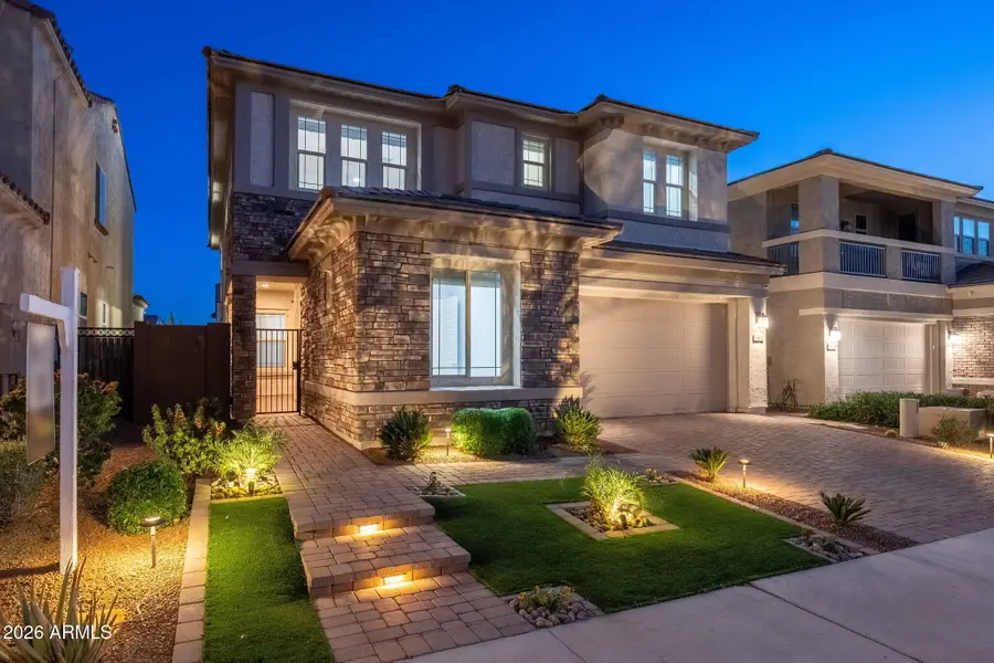 3413 E Crest Lane, Phoenix, AZ 85050 - #2