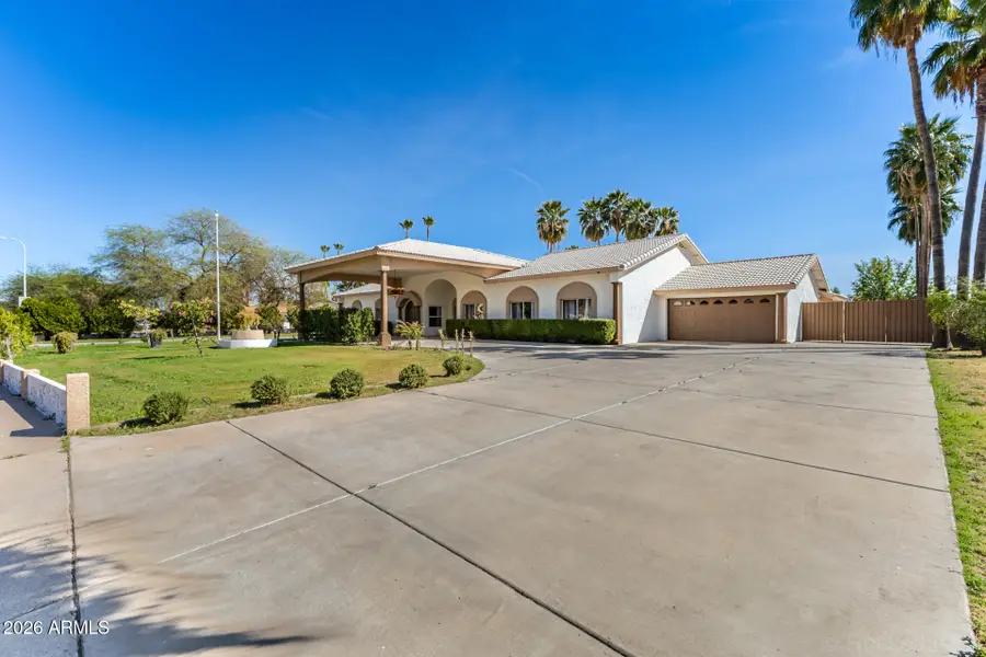 6625 W Sweetwater Avenue, Glendale, AZ 85304 - #3