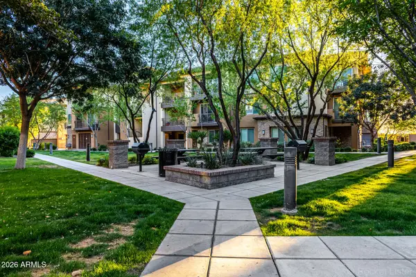 17850 N 68th Street #1010, Phoenix, AZ 85054