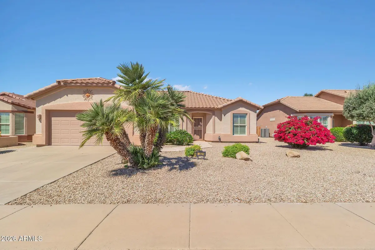 3826 E Rolling Green Way, Chandler, AZ 85249 - #1